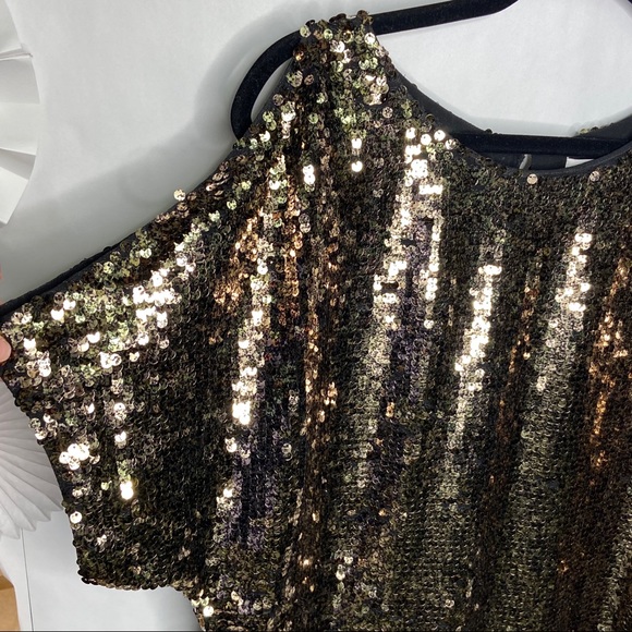 Calvin Klein Gold Sequin Party Dress - Picture 3 of 6